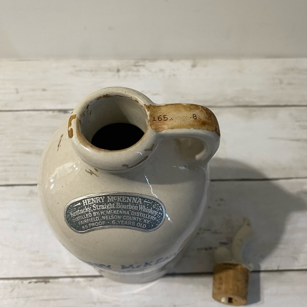 Henry McKenna Bourbon Whiskey Crock - Picture 6 of 9